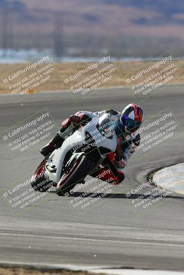 media/Feb-07-2025-CVMA Friday Practice (Fri) [[7034960ba2]]/4-Racer 4/Session 3 (Turn 8)/